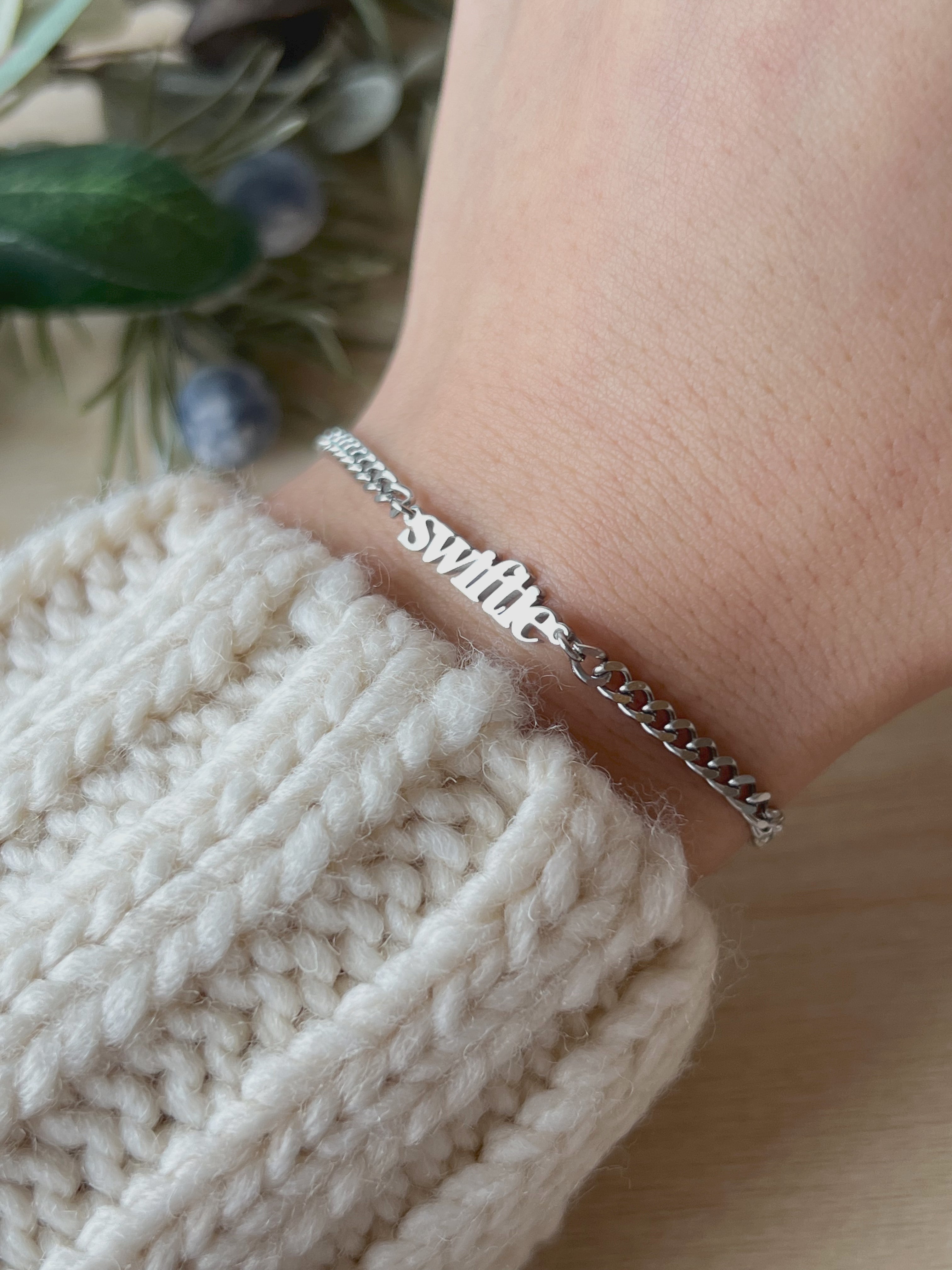 Swiftie-Armband