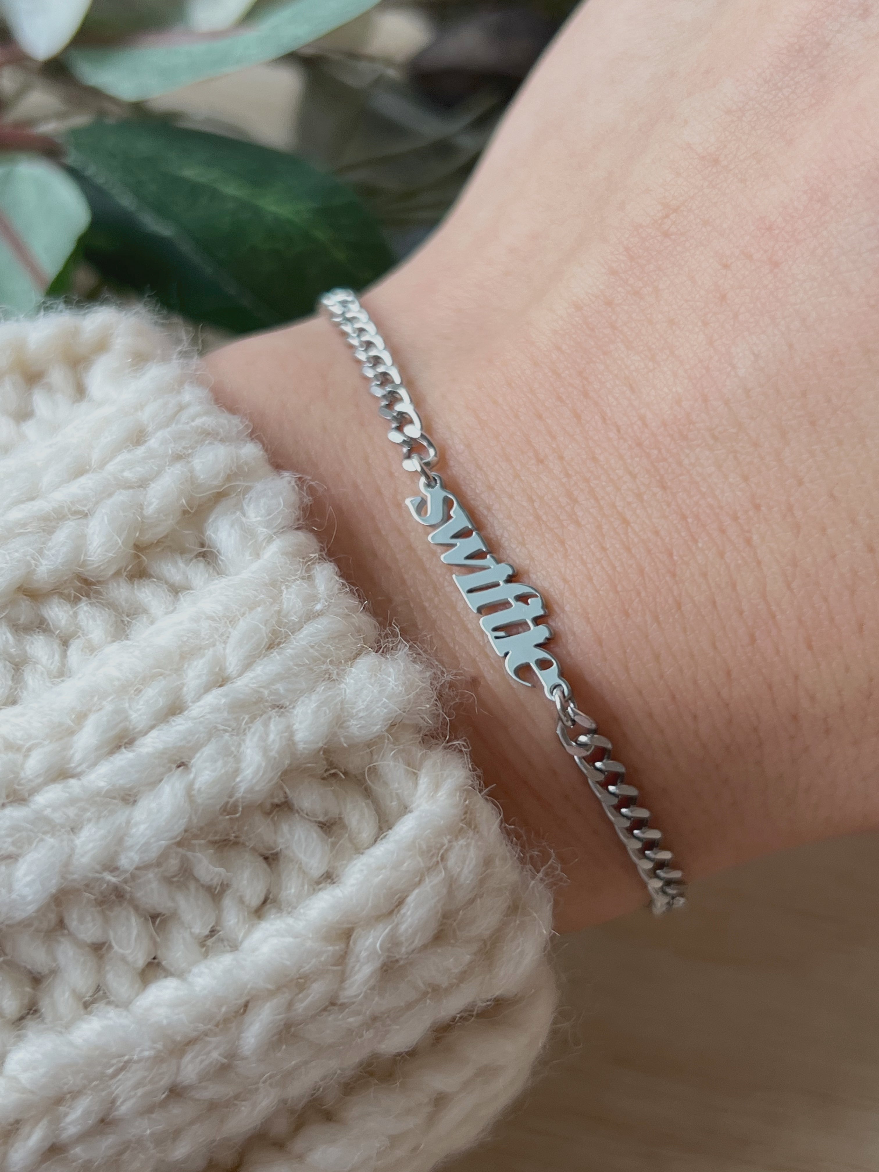 Swiftie-Armband